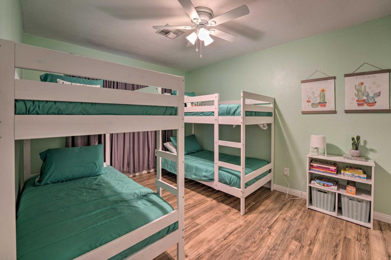 Updated Family Home - 2 Blocks To Colorado River! Bullhead City Exteriör bild